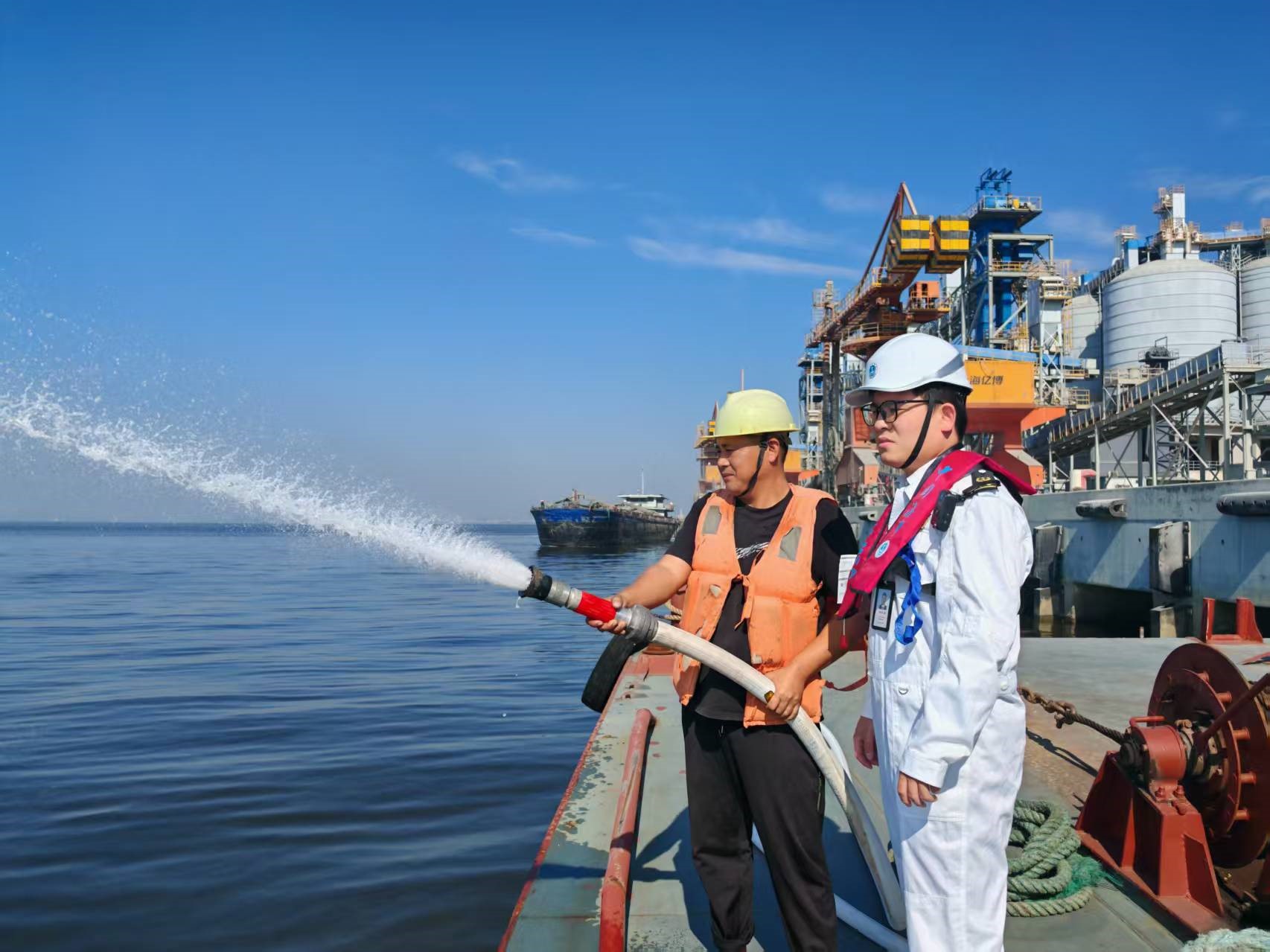 宝安海事局助力宝安综合港区驶入“快车道”